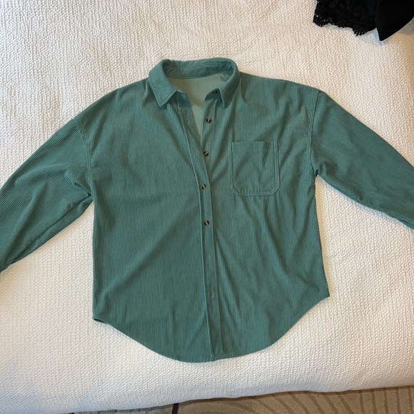 Amazon Jackets & Blazers - Green ribbed Sherpa jacket, unlined